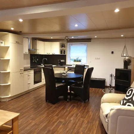 Apartment Ferienwohnung Im Urfftal *